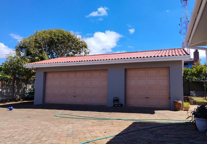 4 Bedroom Property for Sale in Dana Bay Western Cape